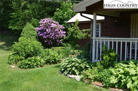 237 Duncan St, Sparta, NC 28675 photo 6