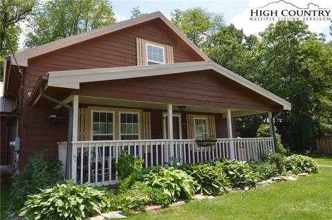 237 Duncan St, Sparta, NC 28675 photo 4