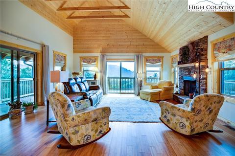111 Boca Ridge Rd, Boone, NC 28607 photo 3