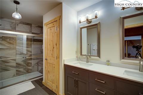 111 Boca Ridge Rd, Boone, NC 28607 photo 18