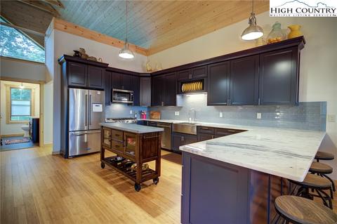 111 Boca Ridge Rd, Boone, NC 28607 photo 10