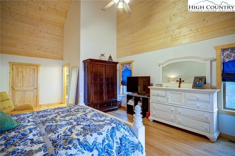 111 Boca Ridge Rd, Boone, NC 28607 photo 17