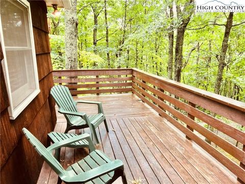 103 Cherry Ln, Deep Gap, NC 28618 photo 5