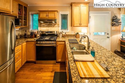 79 Pine Loop, Newland, NC 28657 photo 19