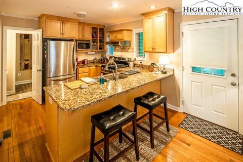 79 Pine Loop, Newland, NC 28657 photo 18