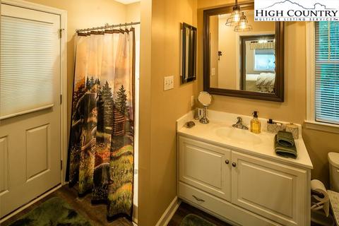 79 Pine Loop, Newland, NC 28657 photo 25