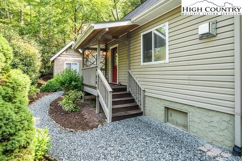 79 Pine Loop, Newland, NC 28657 photo 5