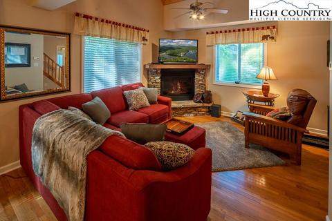 79 Pine Loop, Newland, NC 28657 photo 7