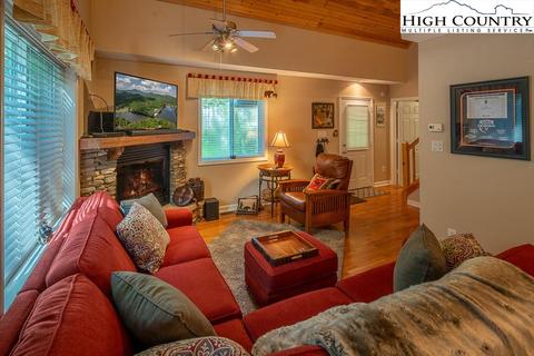 79 Pine Loop, Newland, NC 28657 photo 9