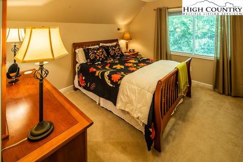 79 Pine Loop, Newland, NC 28657 photo 36
