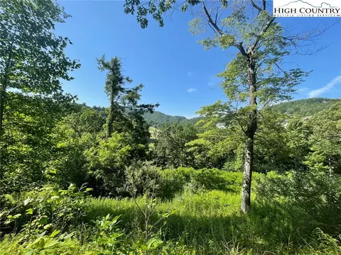 lot4 Farm Valley Ln, Boone, NC 28607