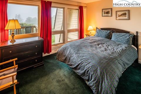 101 Courtside Ln #A-3, Beech Mountain, NC 28604 photo 11