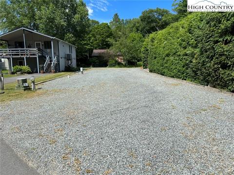 55 Meadow Loop, Newland, NC 28657 photo 1