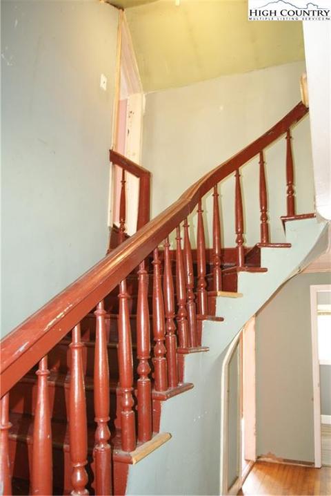 128 Maple St, Sparta, NC 28675 photo 18