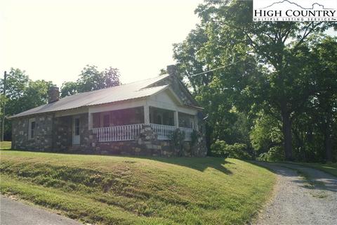 128 Maple St, Sparta, NC 28675 photo 34