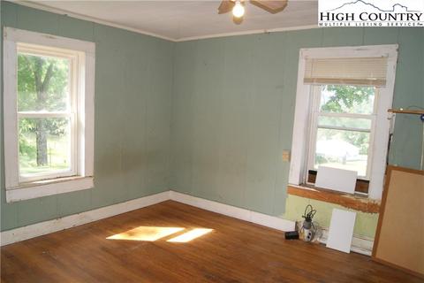 128 Maple St, Sparta, NC 28675 photo 22