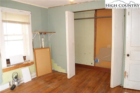 128 Maple St, Sparta, NC 28675 photo 23