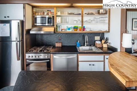 139 Skiloft Rd, Beech Mountain, NC 28604 photo 8