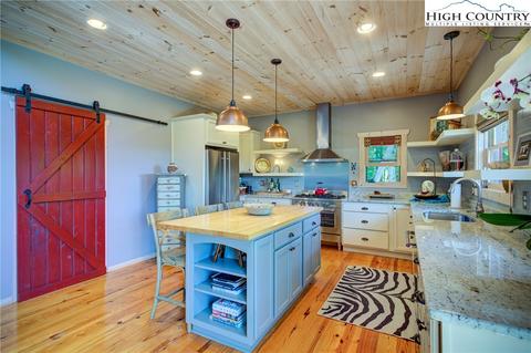 692 Great Sky Dr, Todd, NC 28684 photo 7