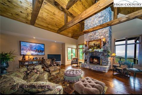 282 Ledgestone Ln, Boone, NC 28607 photo 4