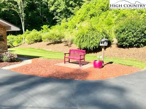 191 Welch Rd, Lansing, NC 28643 photo 5