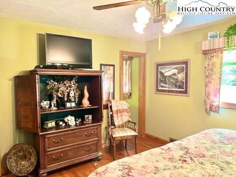 191 Welch Rd, Lansing, NC 28643 photo 17