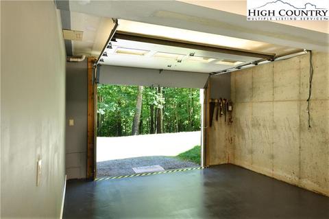 21 Maple Leaf Ln, Glade Valley, NC 28627 photo 35