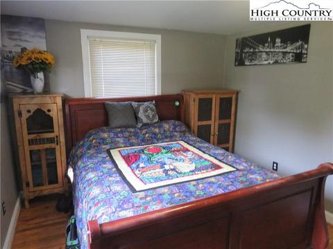 102 Edmonds Rd, Ennice, NC 28623 photo 8