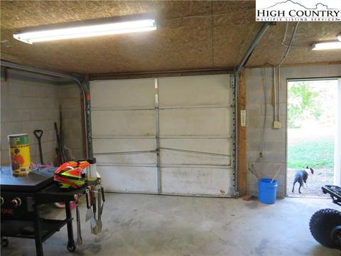 102 Edmonds Rd, Ennice, NC 28623 photo 31