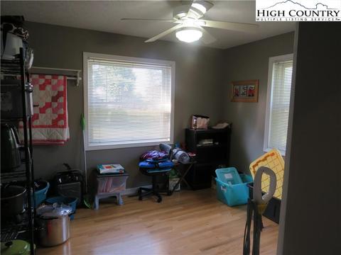 102 Edmonds Rd, Ennice, NC 28623 photo 21