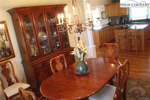 206 Overlook Dr, Crumpler, NC 28617 photo 12