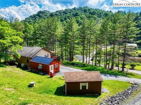 102 Grouse Ridge Rd, Lansing, NC 28643 photo 1