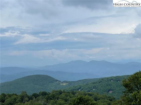 134 Village Rd, Beech Mountain, NC 28604 photo 6