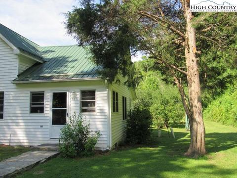 480 Flatwoods School Rd, Creston, NC 28615 photo 3