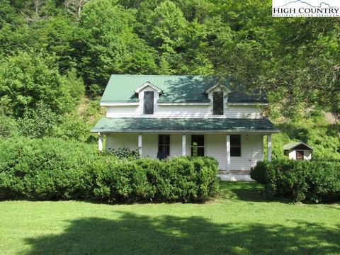 480 Flatwoods School Rd, Creston, NC 28615 photo 1