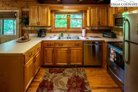 279 Streamside Ln, Seven Devils, NC 28604 photo 14