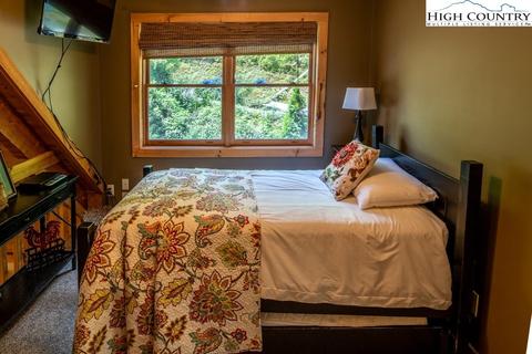 279 Streamside Ln, Seven Devils, NC 28604 photo 25