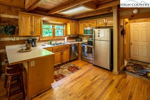 279 Streamside Ln, Seven Devils, NC 28604 photo 13