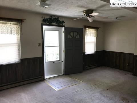 118 Hemlock Dr, Deep Gap, NC 28618 photo 3