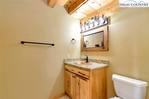 200 Nit Noi Row, Boone, NC 28607 photo 18
