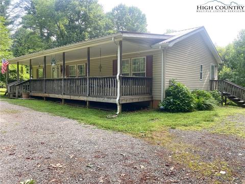 898 White Pine Dr, Ennice, NC 28623 photo 1