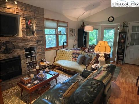 388 Hemlock Loop, Newland, NC 28657 photo 11