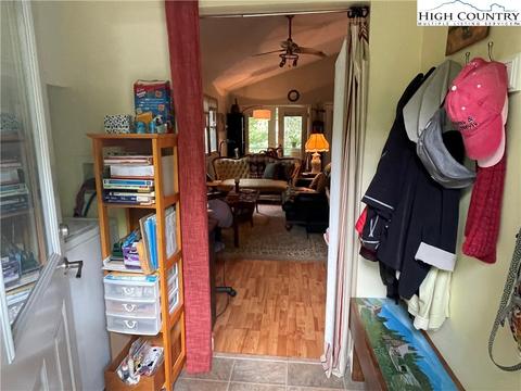 388 Hemlock Loop, Newland, NC 28657 photo 7