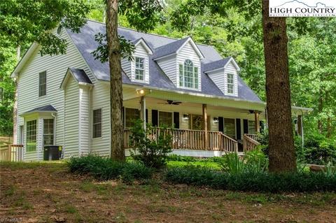 151 Spring Valley Ln, Purlear, NC 28665 photo 39