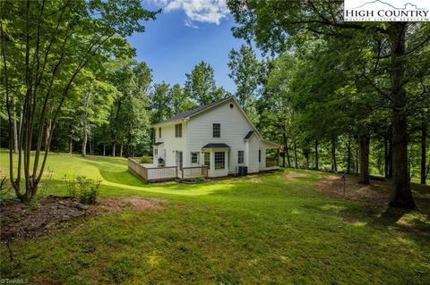 151 Spring Valley Ln, Purlear, NC 28665 photo 8