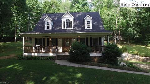 151 Spring Valley Ln, Purlear, NC 28665 photo 2