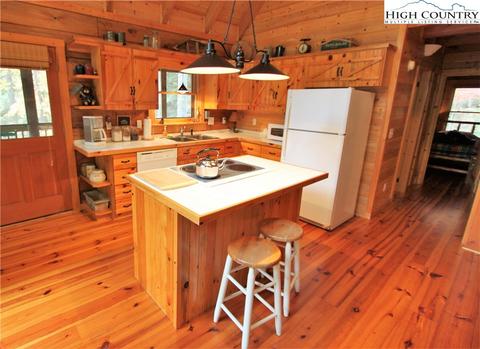 166 Addison Rd, Boone, NC 28607 photo 11