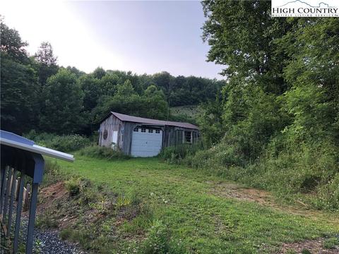 3037 Roaring Fork Rd, Creston, NC 28615 photo 19