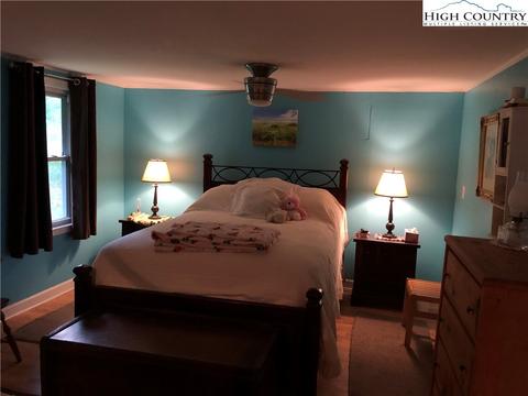 3037 Roaring Fork Rd, Creston, NC 28615 photo 10