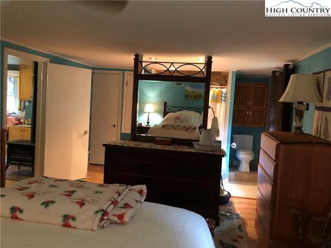 3037 Roaring Fork Rd, Creston, NC 28615 photo 11